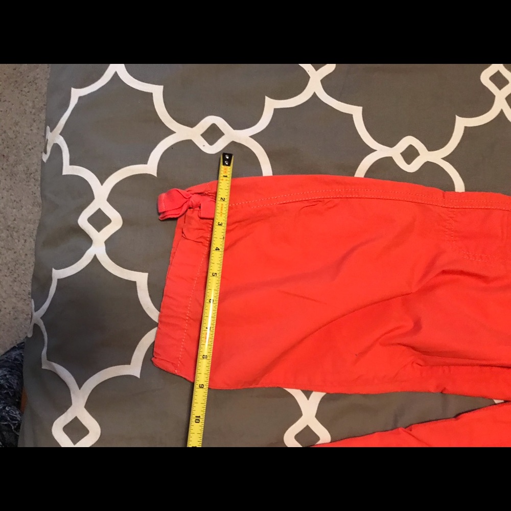 Ann Taylor Loft size 2 Capri - Picture 11 of 13